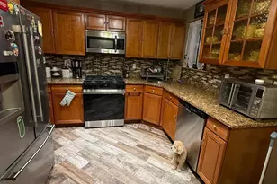 4042 Bronxwood Ave, Bronx, NY 10466 - Photo 2