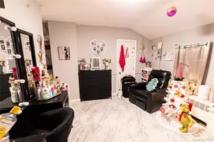 163 Orchard Rd, Patchogue, NY 11772 - Photo 12