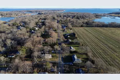 1125 Pequash Avenue, Cutchogue, NY 11935 - Photo 36