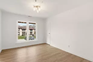 8 Dogwood Ct, Selden, NY 11784 - Photo 12