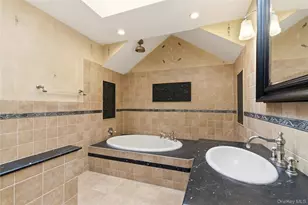 104 Fort Hill Rd, Huntington, NY 11743 - Photo 22