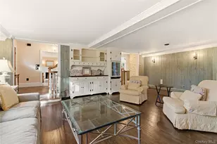 104 Fort Hill Rd, Huntington, NY 11743 - Photo 14