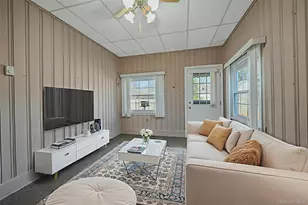 11 Doxsee Pl, Islip, NY 11751 - Photo 16