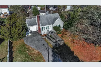 11 Doxsee Place, Islip, NY 11751 - Photo 26