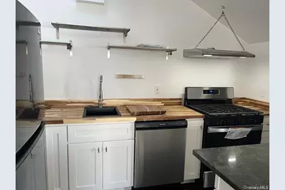 1418 Outlook Avenue #3, Bronx, NY 10465 - Photo 2