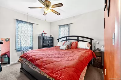 49 Cleveland Street, White Plains, NY 10606 - Photo 24