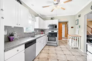 49 Cleveland St, White Plains, NY 10606 - Photo 16