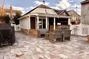 33 Central Ave, Amityville, NY 11701 - Photo 2