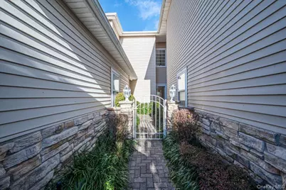 97 Windwatch Drive, Hauppauge, NY 11788 - Photo 2