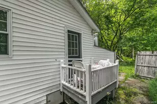 359 Lake Shore Dr, Pine Bush, NY 12566 - Photo 18