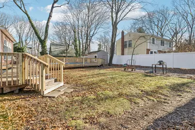 10 W Sanders Street, Greenlawn, NY 11740 - Photo 28