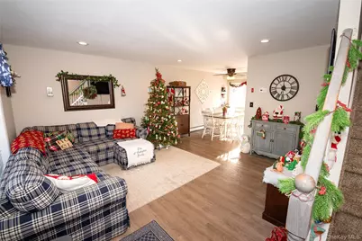 4030 Avoca Avenue, Bethpage, NY 11714 - Photo 10