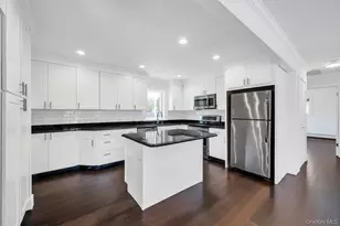 18 S 28th St, Wyandanch, NY 11798 - Photo 10