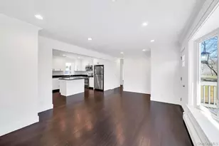 18 S 28th St, Wyandanch, NY 11798 - Photo 8