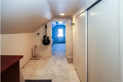 71 Beechwood Avenue, Manhasset, NY 11030 - Photo 26