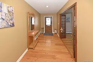 7 Lexington Rd, New City, NY 10956 - Photo 10