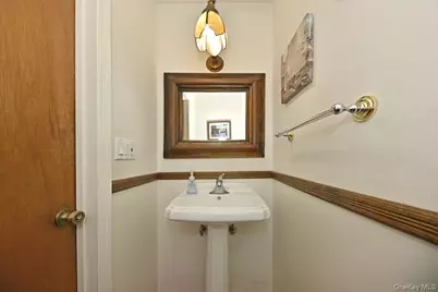 7 Lexington Road, New City, NY 10956 - Photo 22