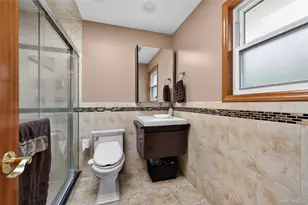 1 Peppermill Rd, Roslyn, NY 11576 - Photo 18