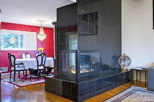 1 Peppermill Rd, Roslyn, NY 11576 - Photo 8