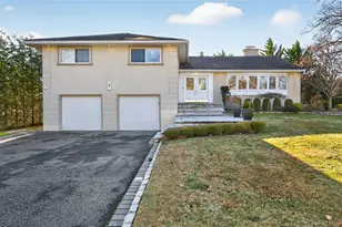 1 Peppermill Rd, Roslyn, NY 11576 - Photo 4