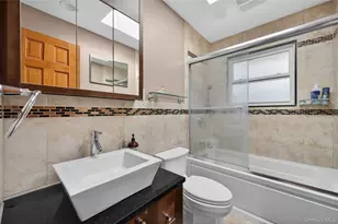 1 Peppermill Rd, Roslyn, NY 11576 - Photo 22