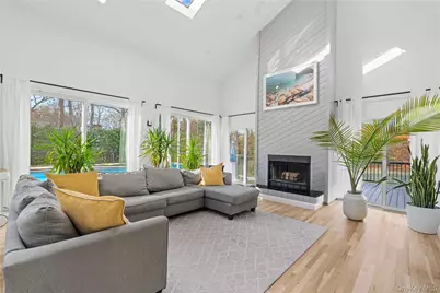 7 Midhampton Court, Quogue, NY 11959 - Photo 8