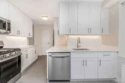 3333 Henry Hudson Parkway #5S, Bronx, NY 10463 - Photo 6