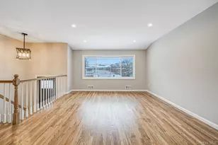 104 Harrisburg St, Bay Shore, NY 11706 - Photo 34