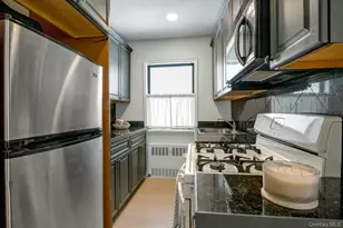 110 Virginia Rd, White Plains, NY 10603 - Photo 6