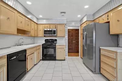 220 Ridge Road, New City, NY 10956 - Photo 16