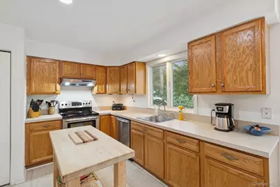 5125 Main Bayview Road, Southold, NY 11971 - Photo 14