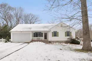 5125 Main Bayview Rd, Southold, NY 11971 - Photo 2