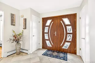 8 Lynch Ct, Garnerville, NY 10923 - Photo 8