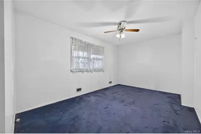 100 Birch Hill Drive, Albertson, NY 11576 - Photo 28