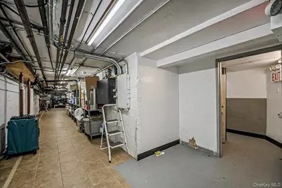 8617 Northern Boulevard #First Floor, Jackson Heights, NY 11372 - Photo 22