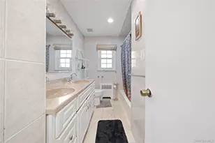 831 Dean Dr, Baldwin, NY 11510 - Photo 24