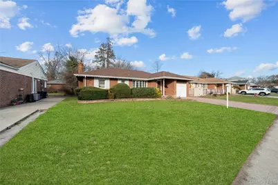 831 Dean Drive, Baldwin, NY 11510 - Photo 2