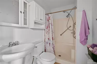 110 Chrystal Drive, Maybrook, NY 12543 - Photo 12