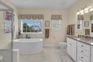 390 Stonecrop Rd, Aquebogue, NY 11931 - Photo 14