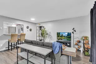 3408 Chelsea Cove S, Hopewell Junction, NY 12533 - Photo 6