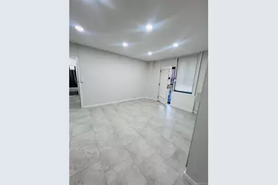 2200 E Tremont Avenue #TH, Bronx, NY 10462 - Photo 4