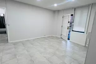 2200 E Tremont Ave, Bronx, NY 10462 - Photo 4