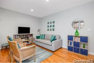 25 W Broadway #204, Long Beach, NY 11561 - Photo 4