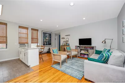 25 W Broadway #204, Long Beach, NY 11561 - Photo 8