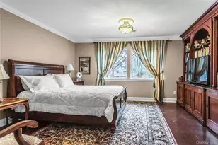 52 Hyde Ct, Manhasset, NY 11030 - Photo 26