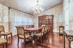 52 Hyde Ct, Manhasset, NY 11030 - Photo 8