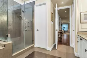 52 Hyde Ct, Manhasset, NY 11030 - Photo 22