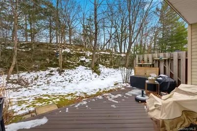 20 Yorkshire Terrace, Washingtonville, NY 10992 - Photo 24