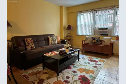 72-35 112 Street #2E, Forest Hills, NY 11375 - Photo 10