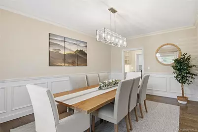 2 Ashley Court, Northport, NY 11768 - Photo 18